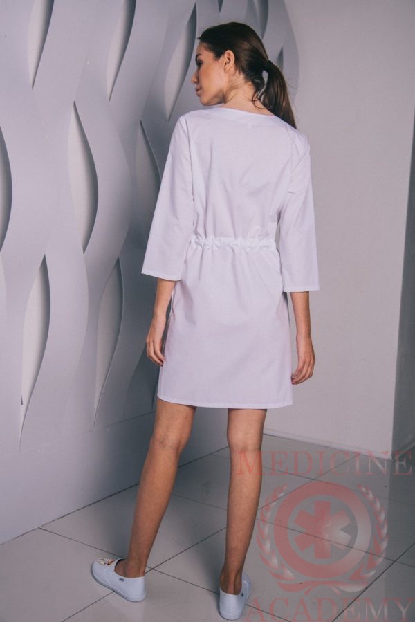 Платье с кулиской на кнопках белое пф042б 77ma.ru