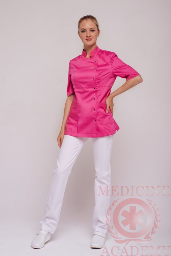 Блуза бледно-розовая